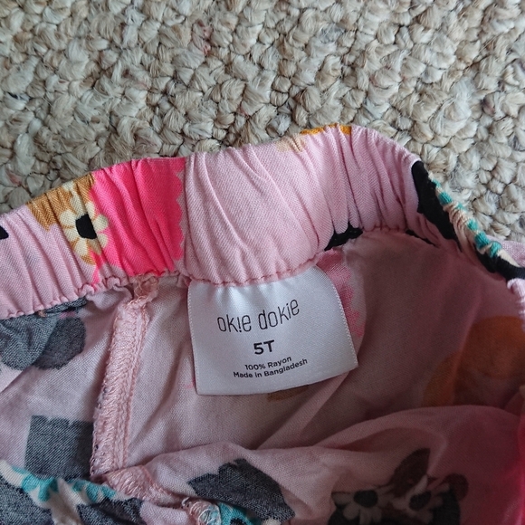 Okie Doki Adorable Pink top & shorts Set size 5T - Picture 10 of 10